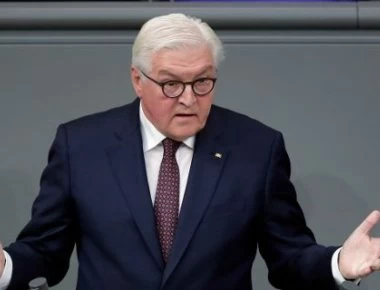 Νέα βλάβη σε κυβερνητικό αεροσκάφος - Μετά την Μέρκελ «θύμα» και ο Σταϊνμάγερ